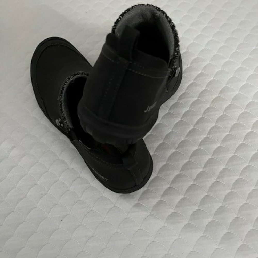 JSport Ladies' Slip On Shoe Alice NWOT   Size 10